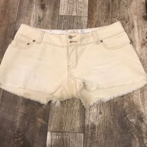 Corduroy cream shorts